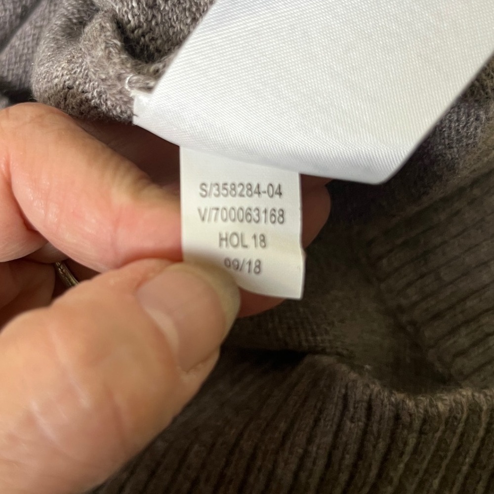 Banana‎ Republic XL Men's Mock Neck Sweater Taupe Wool Blend Button Pullover - Picture 8 of 8